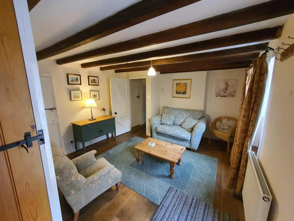 Host & Stay - Greengate Cottage York Tatil Evi